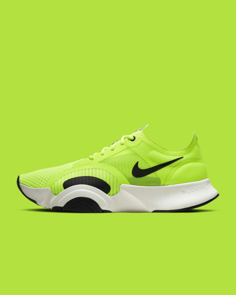De schoenen die je inpakt bepalen je vakantie meer dan je denkt